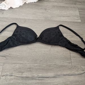 VS Body By Victoria Wireless Bra 34B